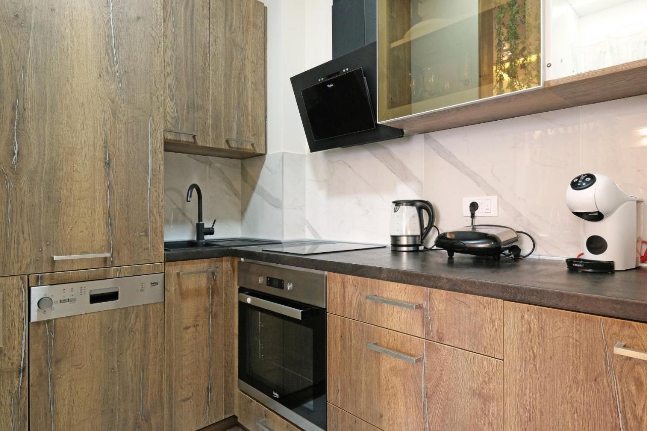 Central Spa Galaxy Apartment Belgrade Extérieur photo