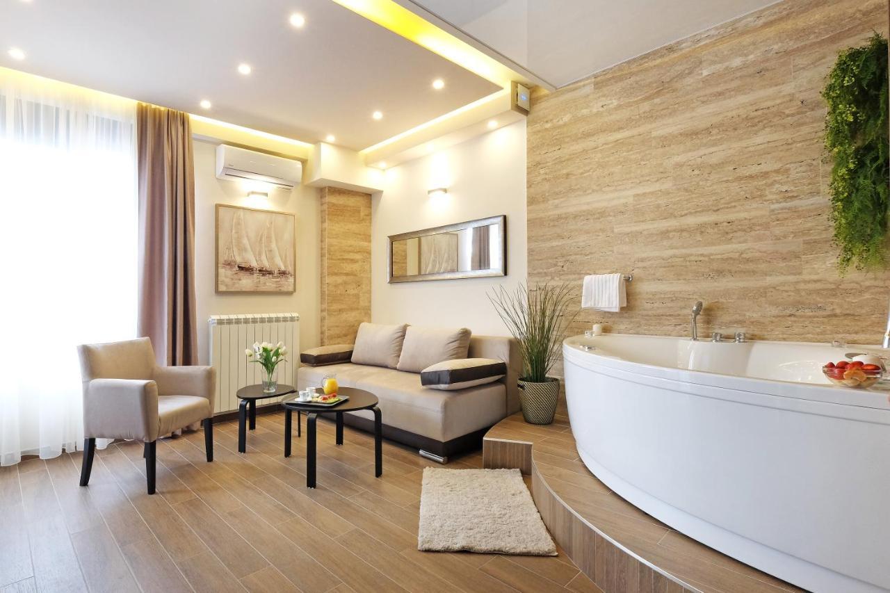Central Spa Galaxy Apartment Belgrade Extérieur photo