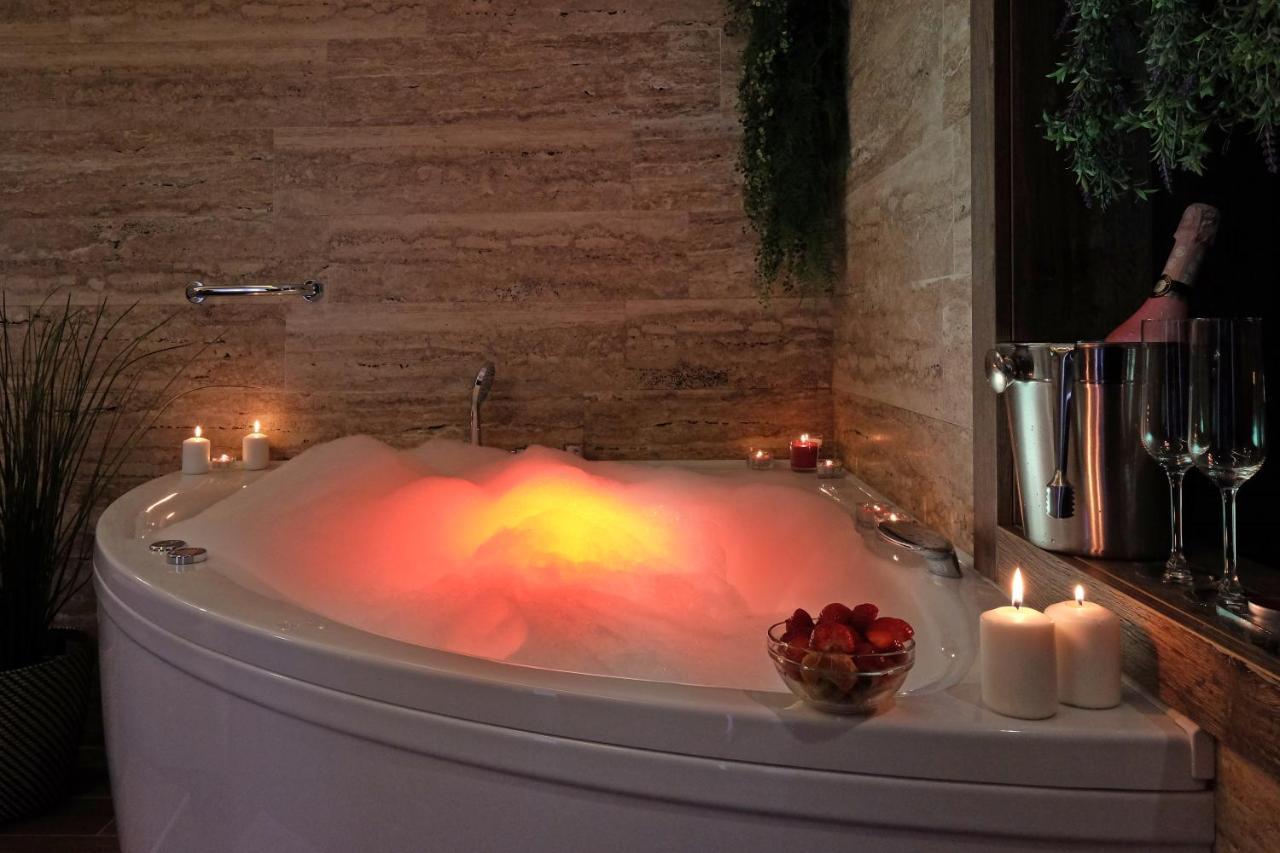 Central Spa Galaxy Apartment Belgrade Extérieur photo